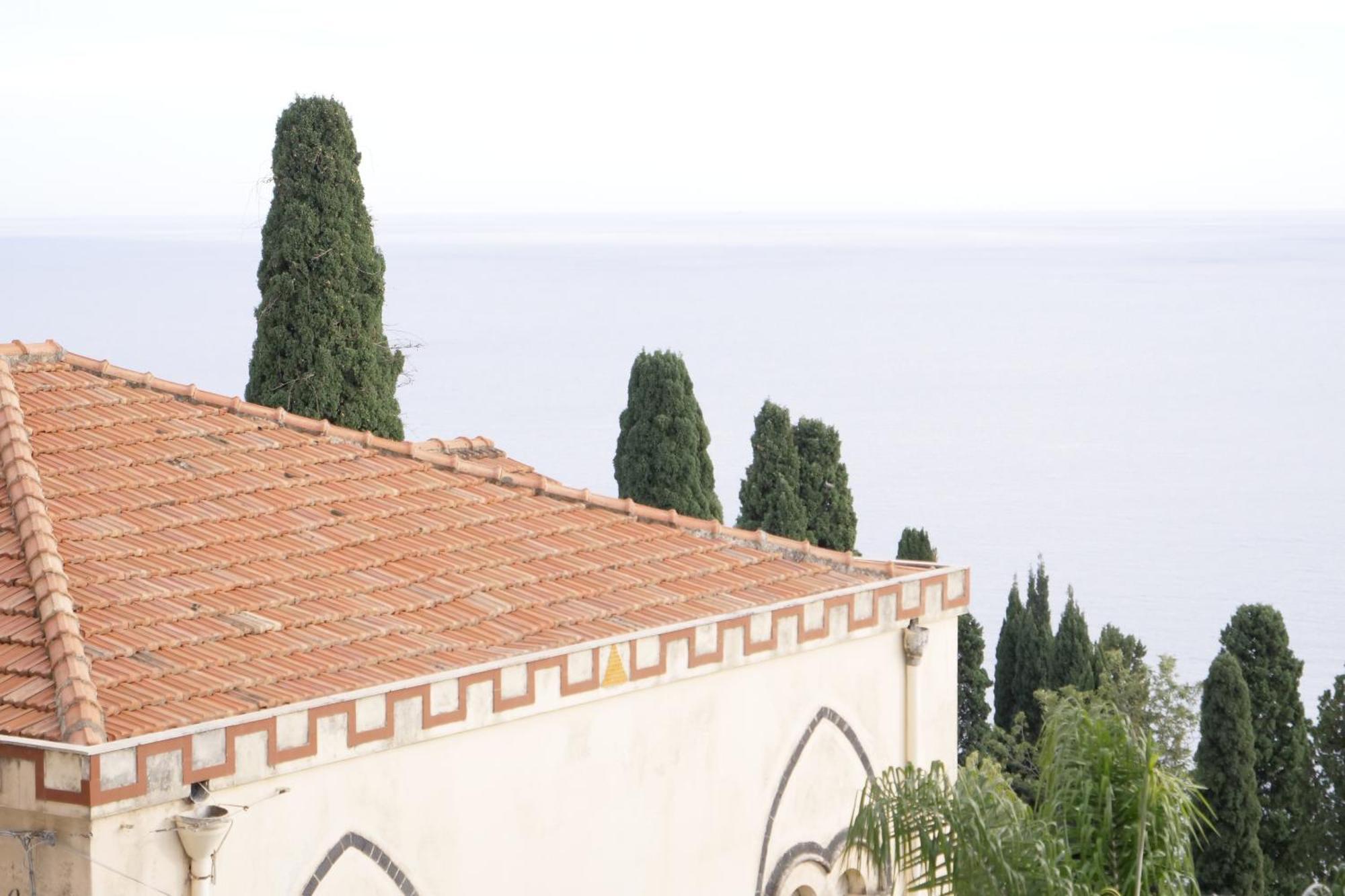 Hotel Elios Tao ตาออร์มินา ภายนอก รูปภาพ