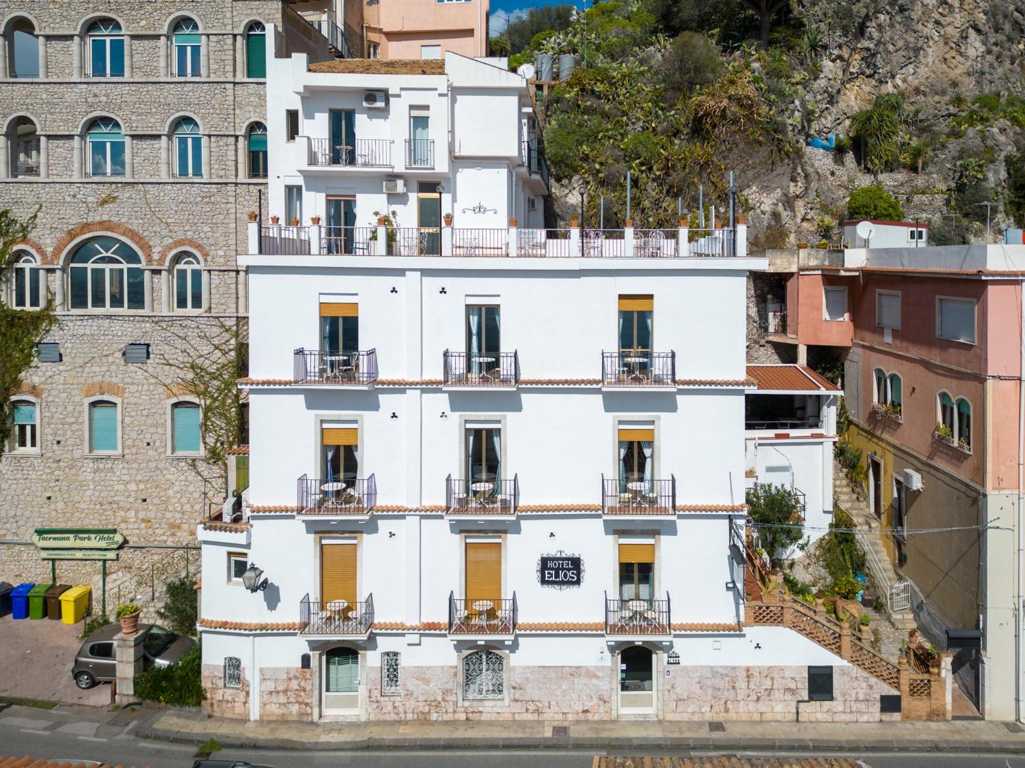 Hotel Elios Tao ตาออร์มินา ภายนอก รูปภาพ